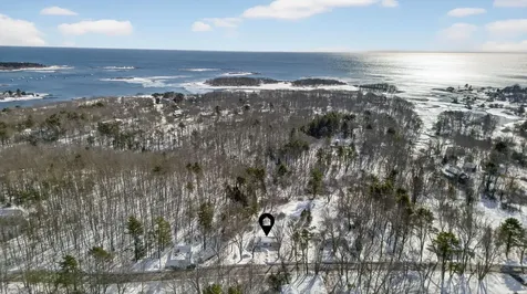 127 Wildes District Road Kennebunkport ME 04046