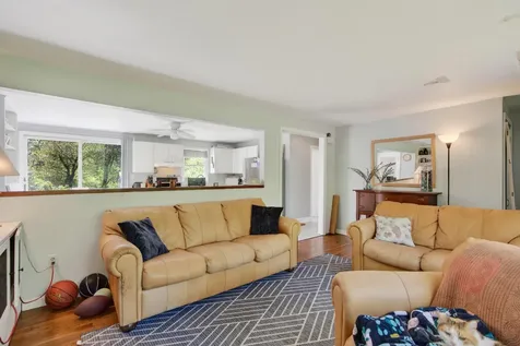 127 Wildes District Road Kennebunkport ME 04046