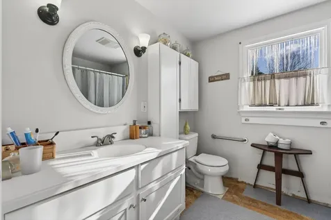 127 Wildes District Road Kennebunkport ME 04046