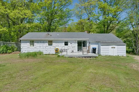127 Wildes District Road Kennebunkport ME 04046