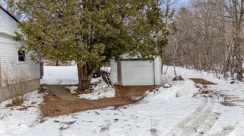 583 Higgins Road Pittsfield ME 04967