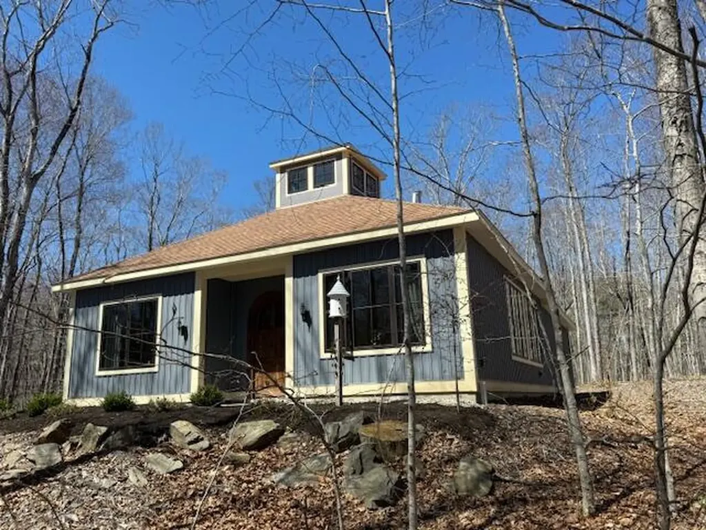 10 Blueberry Lane Kittery ME 03904