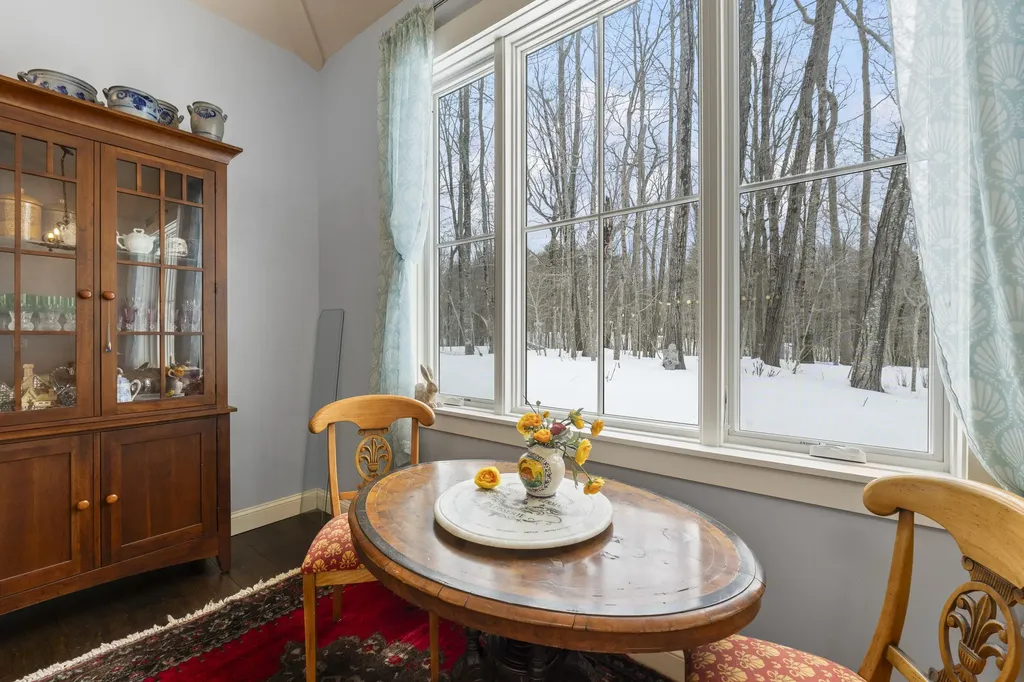 10 Blueberry Lane Kittery ME 03904