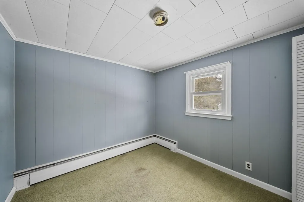 43 Westwood Avenue Millinocket ME 04462