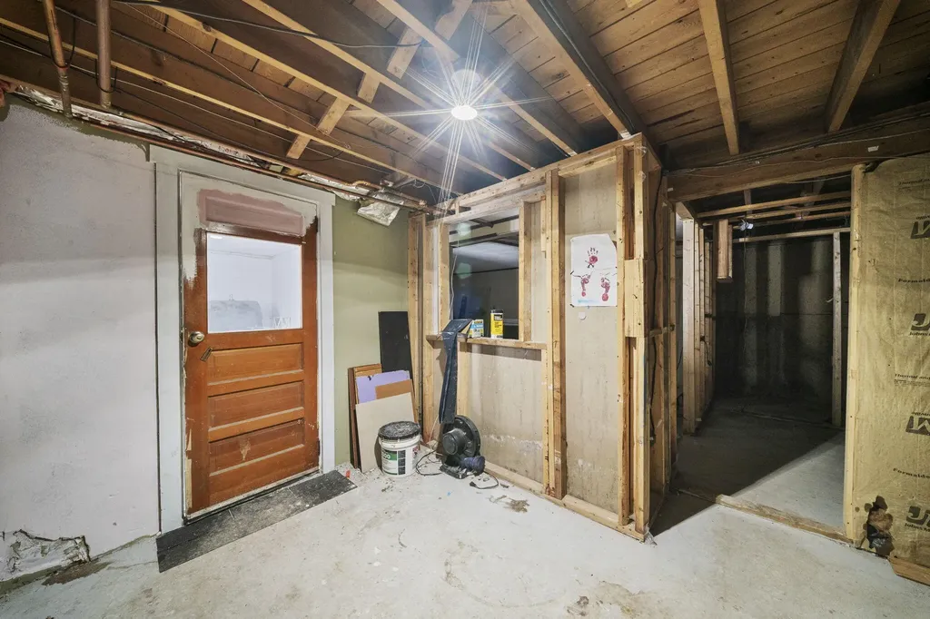43 Westwood Avenue Millinocket ME 04462