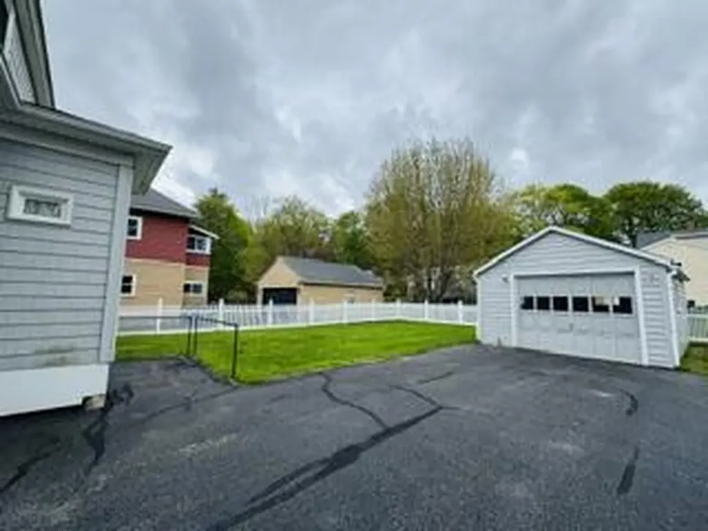 15 Rudman Road Portland ME 04102