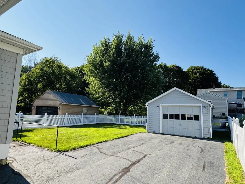 15 Rudman Road Portland ME 04102