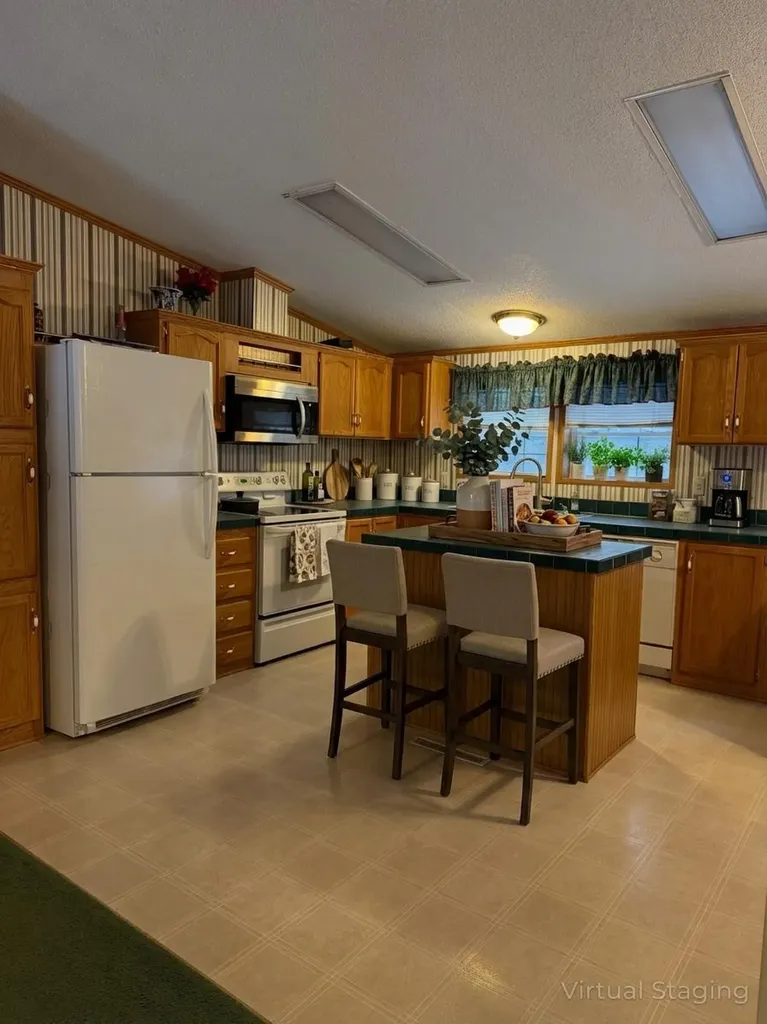 32 Pound Hill Road Union ME 04862