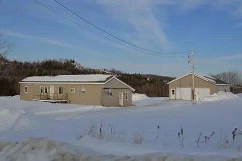 48 Thibeault Road New Canada ME 04743