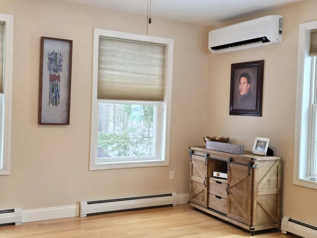 13 Sheffield Avenue Lewiston ME 04240