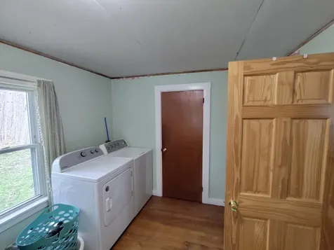 19 Elm Street Dexter ME 04930