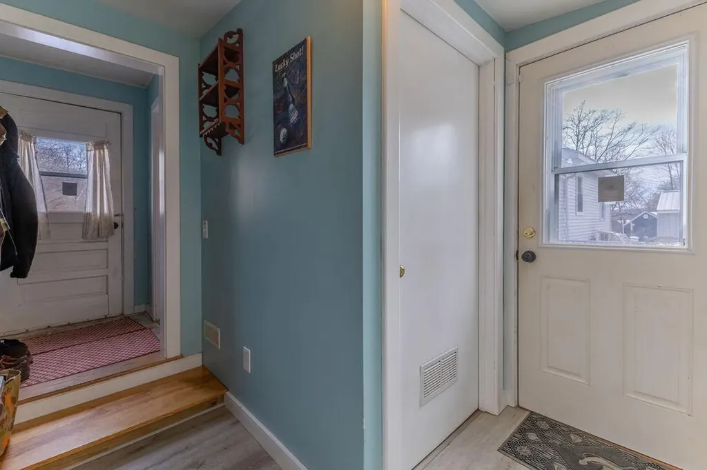30 Deane Street Ellsworth ME 04605