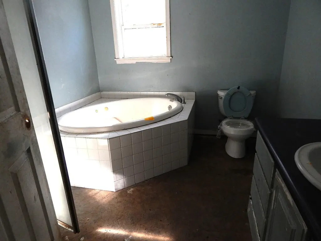 381 Turkey Lane Winthrop ME 04364