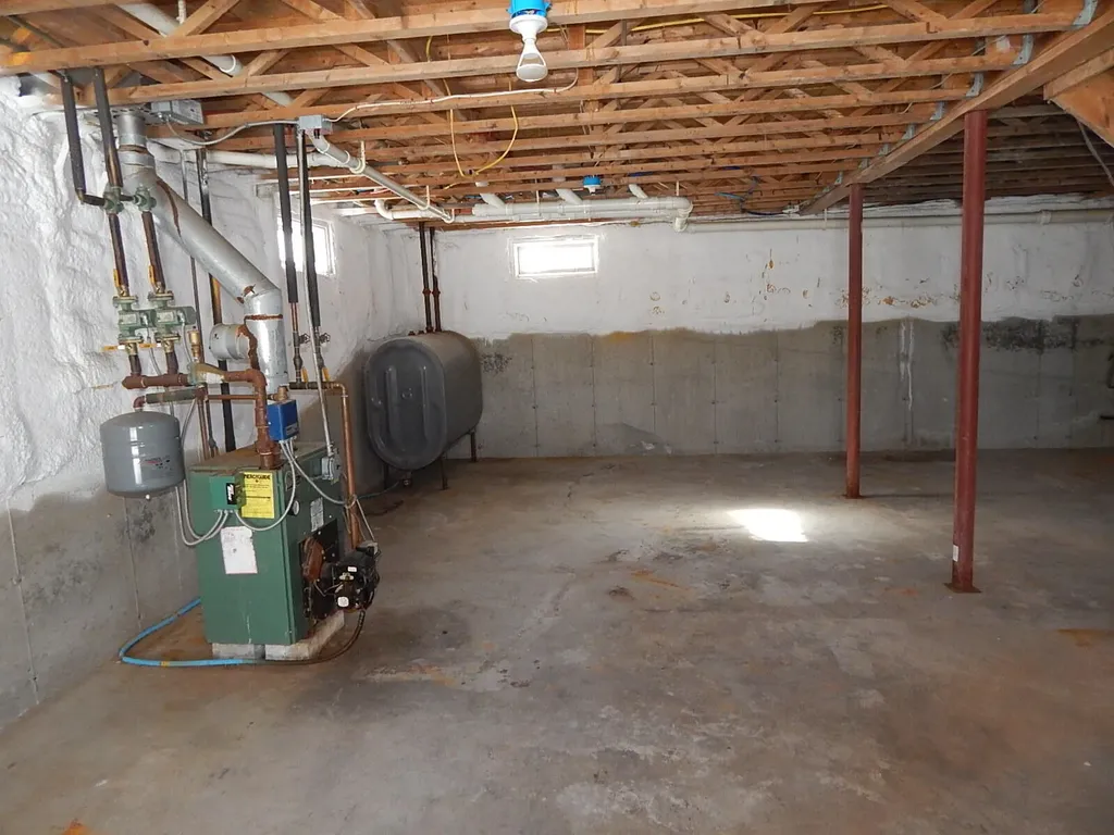 381 Turkey Lane Winthrop ME 04364