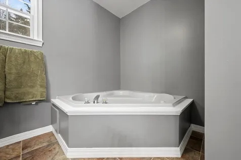 106 Woodfield Way Ellsworth ME 04605