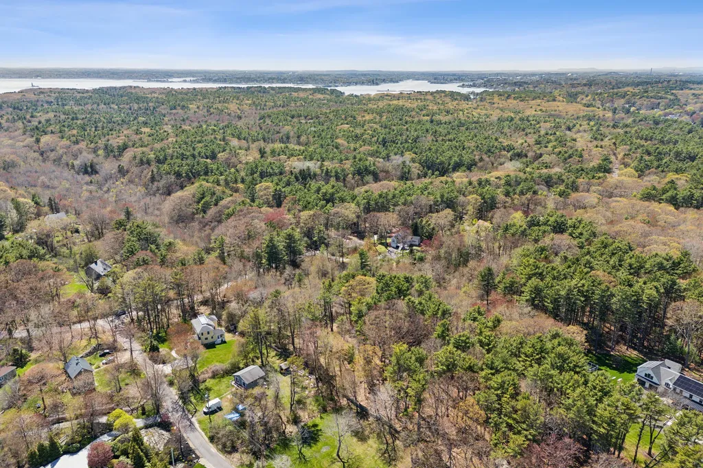 52 Goodwin Road Kittery ME 03905