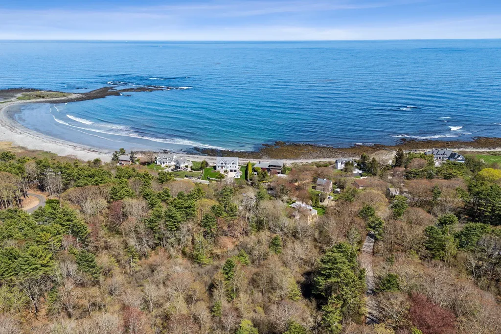52 Goodwin Road Kittery ME 03905