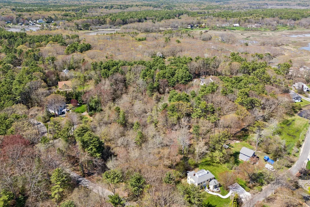 52 Goodwin Road Kittery ME 03905