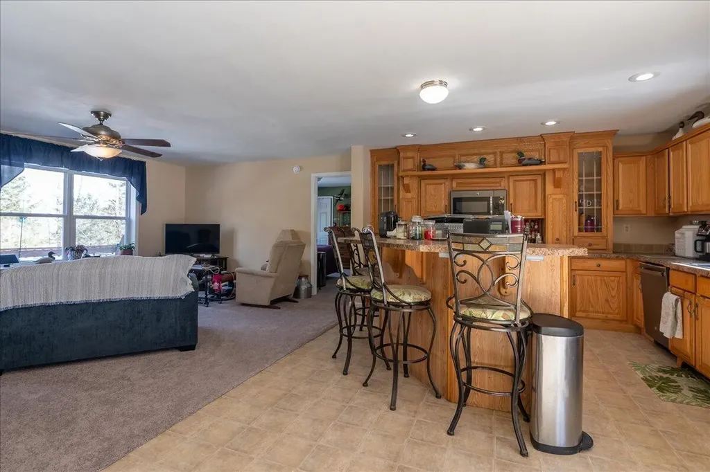 407 Waldoboro Road Friendship ME 04547