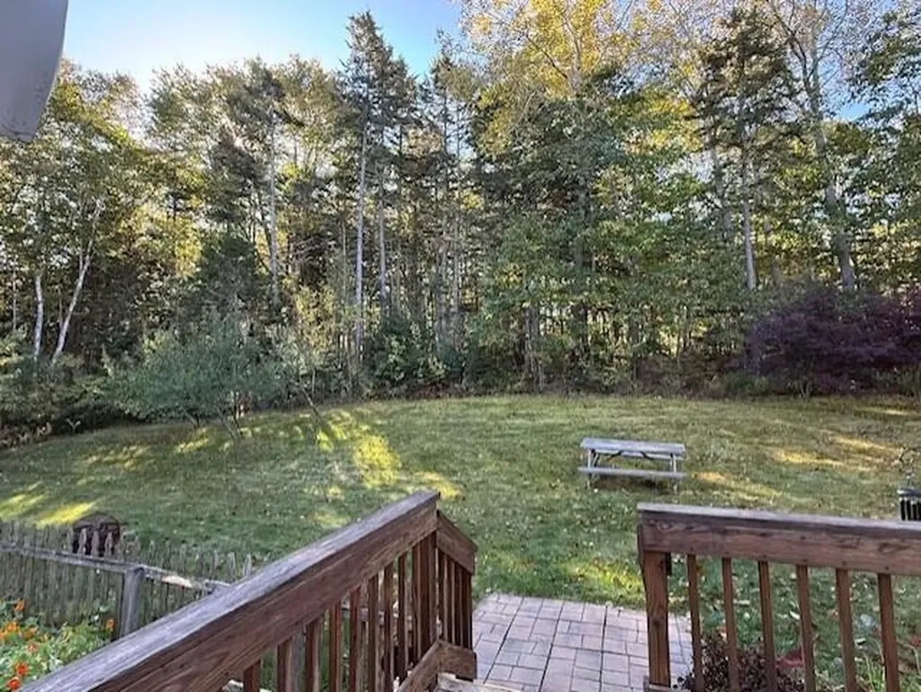 407 Waldoboro Road Friendship ME 04547