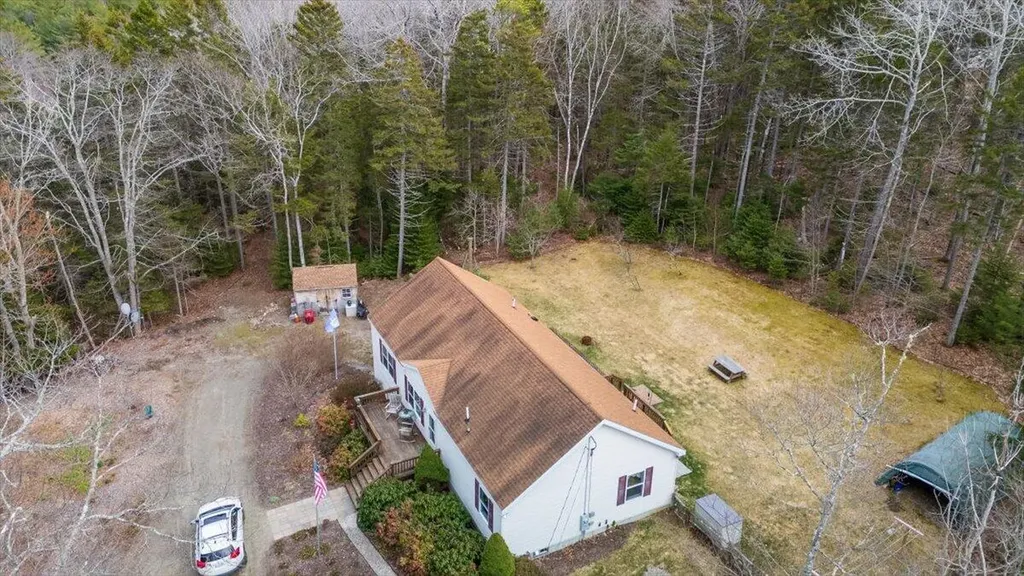 407 Waldoboro Road Friendship ME 04547