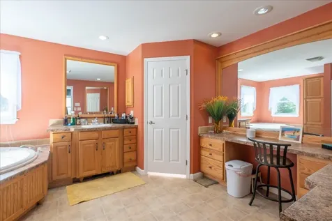 407 Waldoboro Road Friendship ME 04547