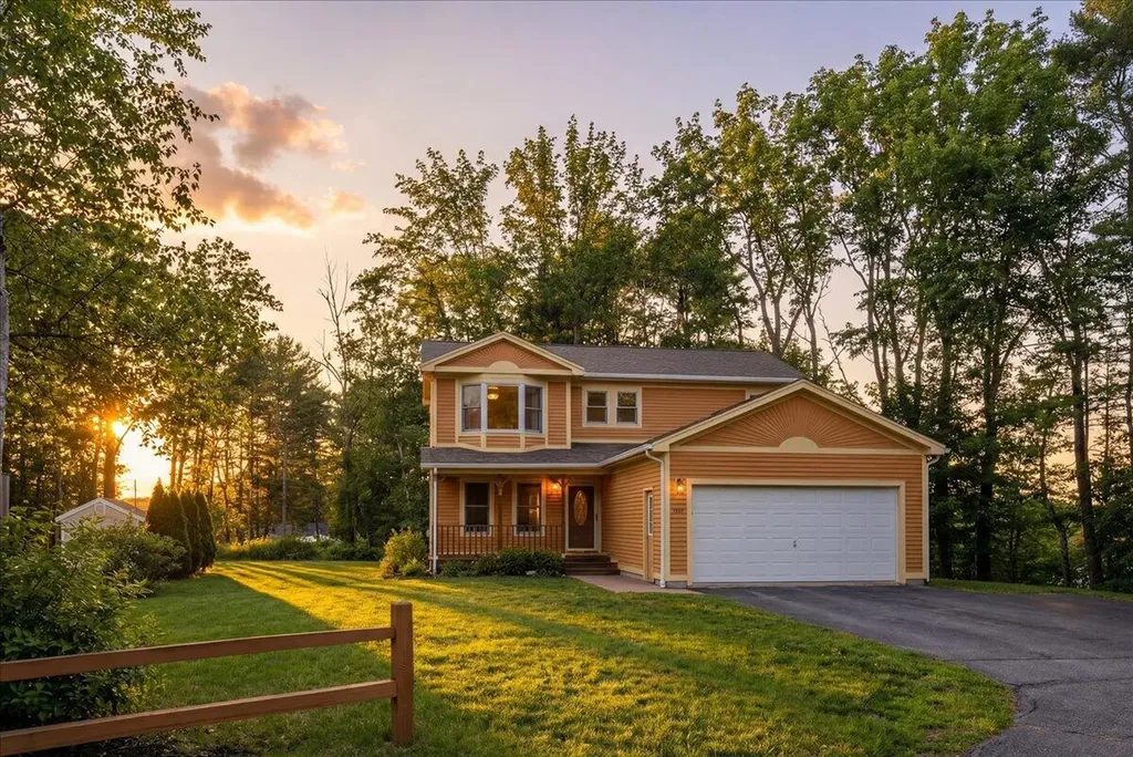 50 Winding Way Lewiston ME 04240