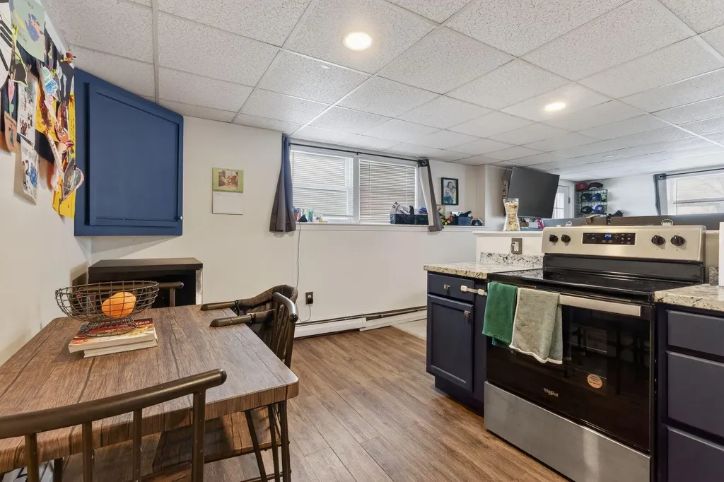 8 Arbor View Lane Scarborough ME 04074