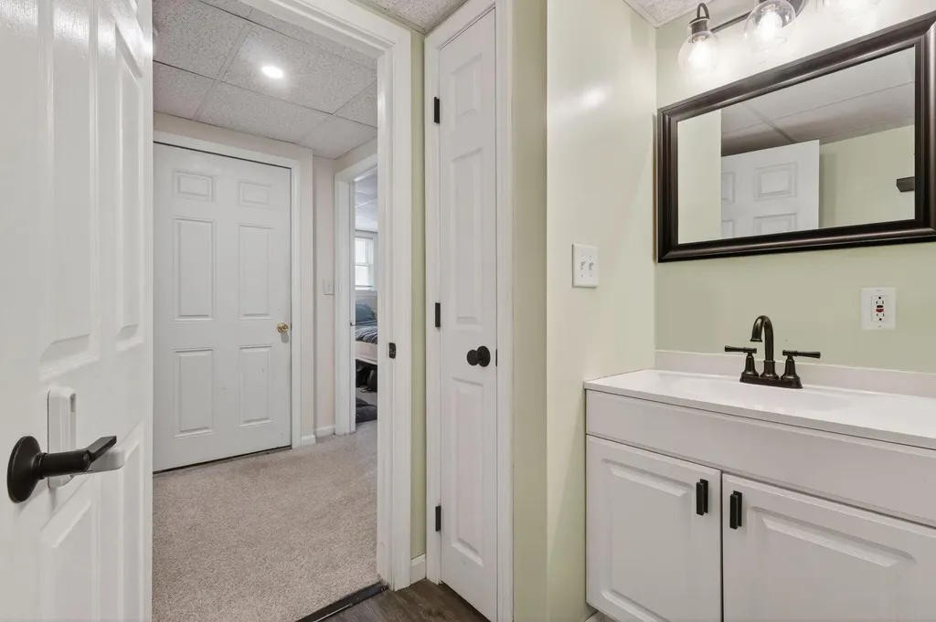 8 Arbor View Lane Scarborough ME 04074