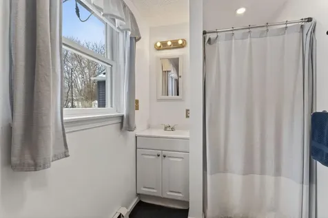 8 Arbor View Lane Scarborough ME 04074