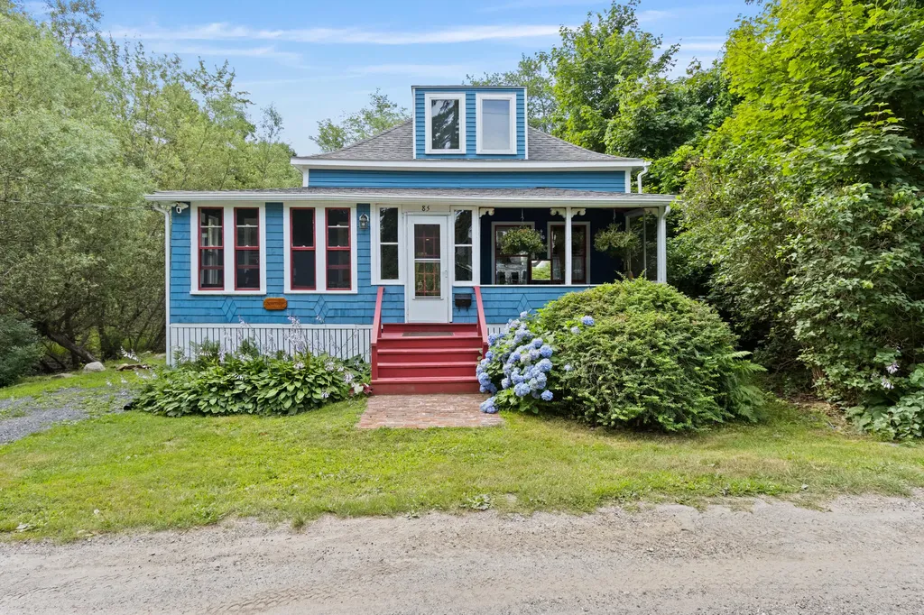 85 Upper A Street Portland ME 04108
