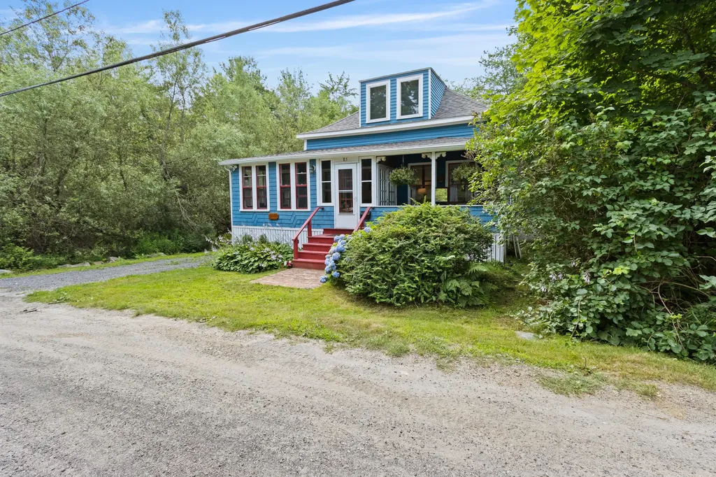 85 Upper A Street Portland ME 04108