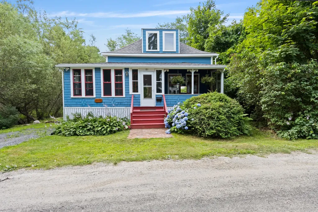 85 Upper A Street Portland ME 04108