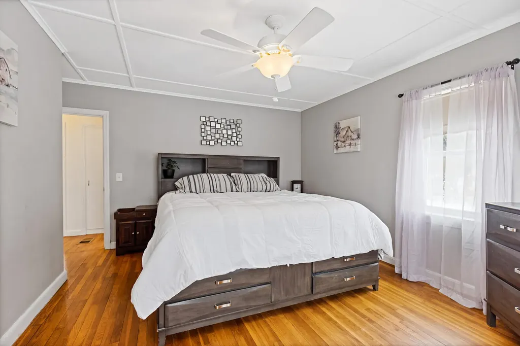 1655 River Road Clinton ME 04927