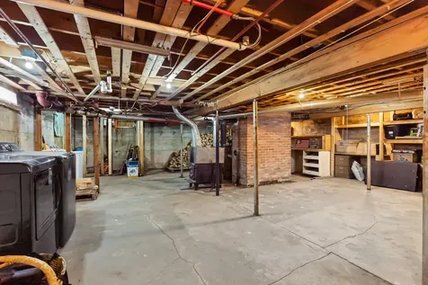 1655 River Road Clinton ME 04927