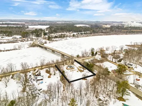 1655 River Road Clinton ME 04927