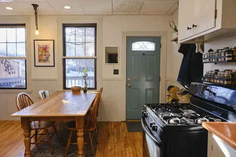 174 Neal Street Portland ME 04102