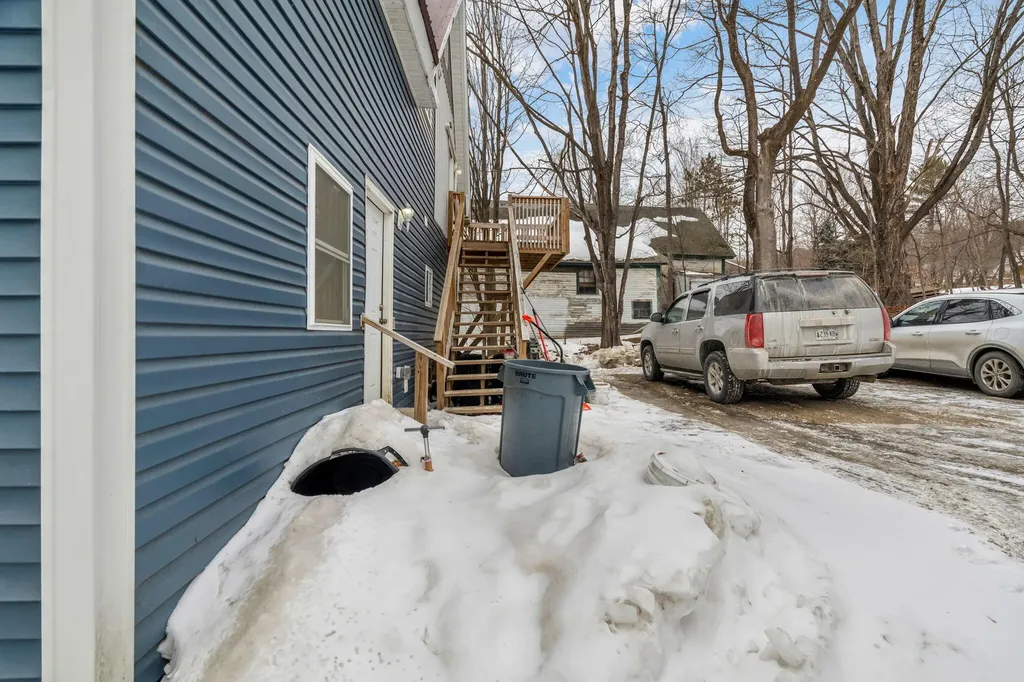 148 Spring Street Dexter ME 04930