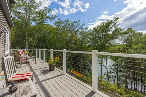29 Wiscasset Road Boothbay ME 04537