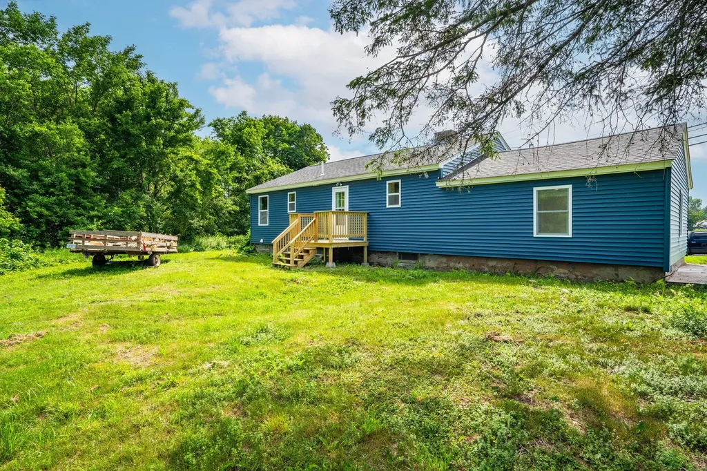 941 Augusta Road Winslow ME 04901