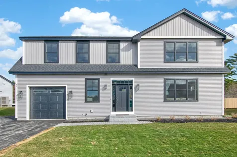 152 Owl's Nest Road Portland ME 04102