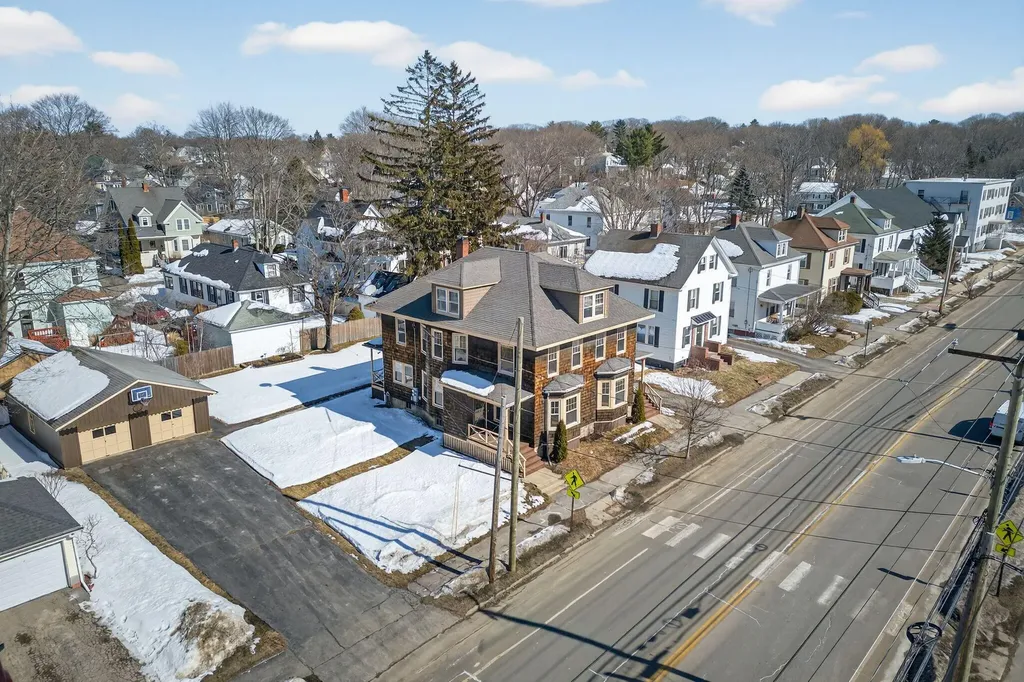 499 Brighton Avenue Portland ME 04102