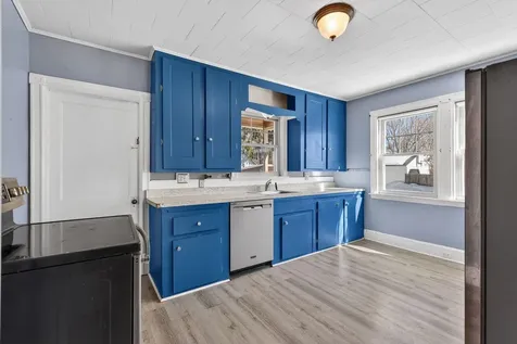 499 Brighton Avenue Portland ME 04102