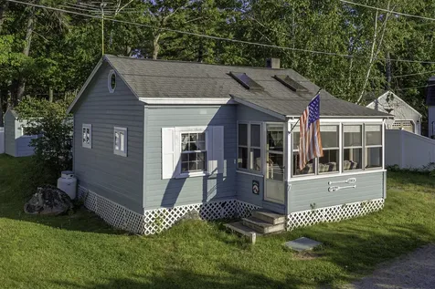 7 Justins Way Standish ME 04084
