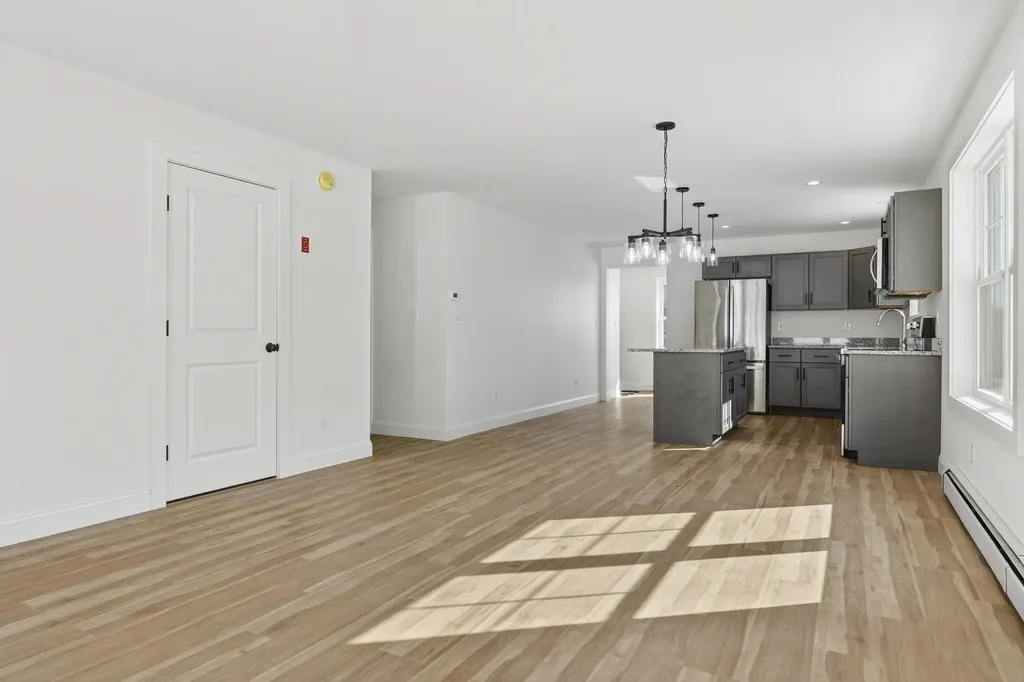 13 Feldspar Lane Cumberland ME 04021