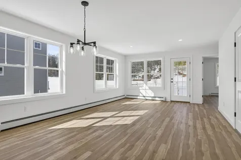 13 Feldspar Lane Cumberland ME 04021