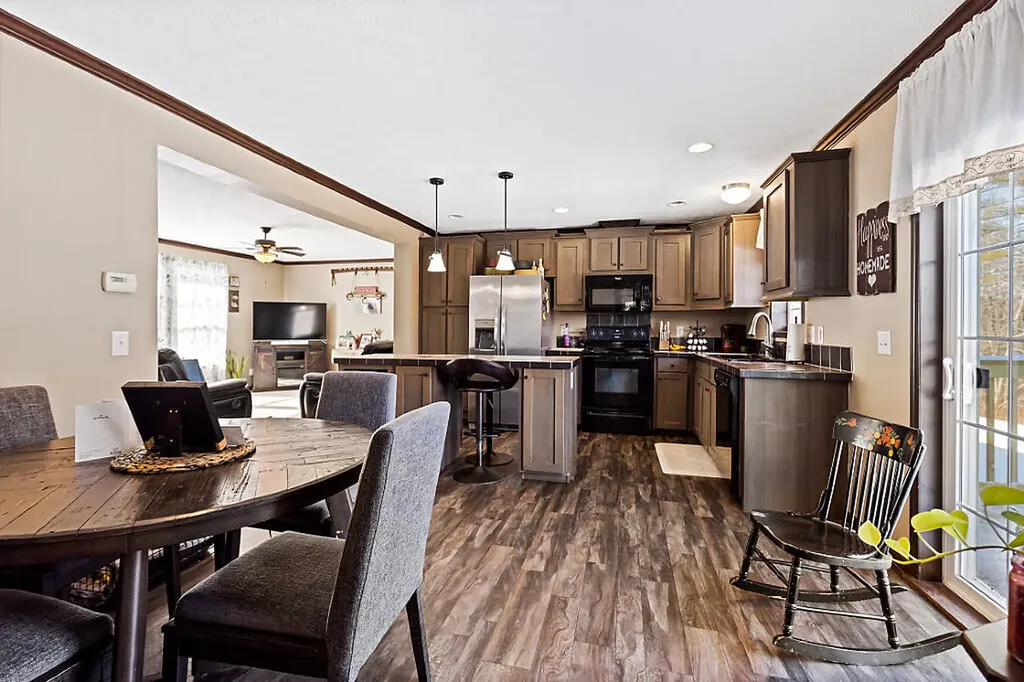 14 Penney Lane Greene ME 04236