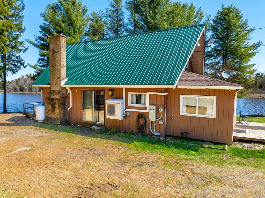 36 Lamb Farm Road Baileyville ME 04694