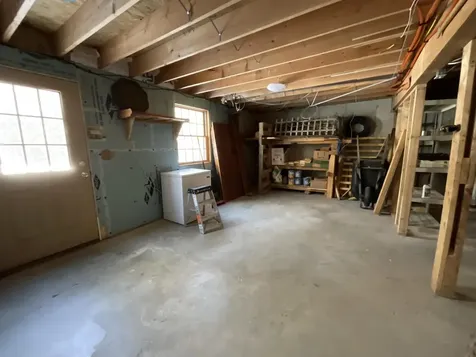 385 Greenacre Road Lincolnville ME 04849