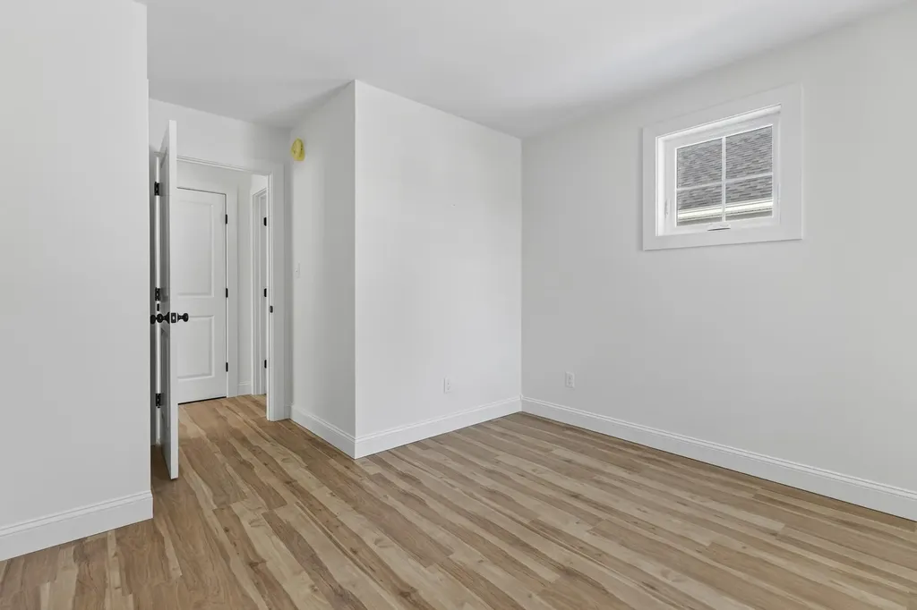 13 Feldspar Lane Cumberland ME 04021